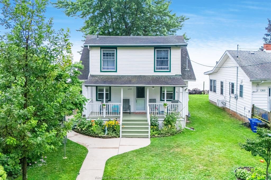 Property Photo:  1259 Heritage Road  ON N9Y 2E6 