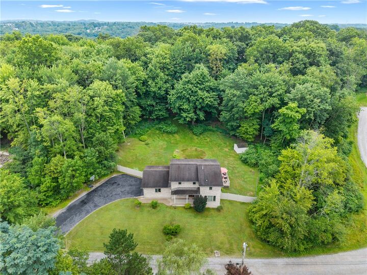 525 Main Blvd  Ross Twp PA 15237 photo