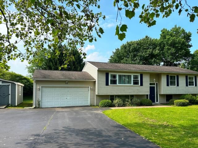 Property Photo: 25 Valley View Drive PA 16345