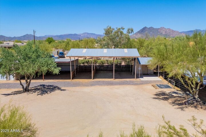 Property Photo:  6006 E Wildcat Drive  AZ 85331 