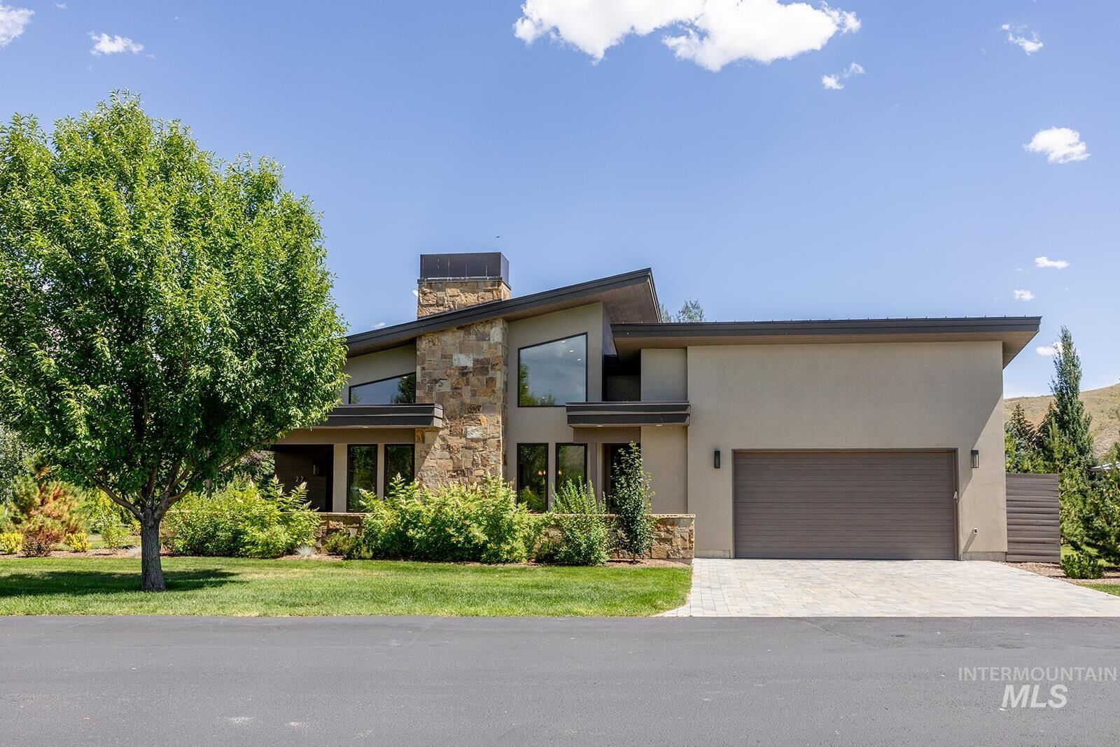 Property Photo: 27 Streamside Drive ID 83333