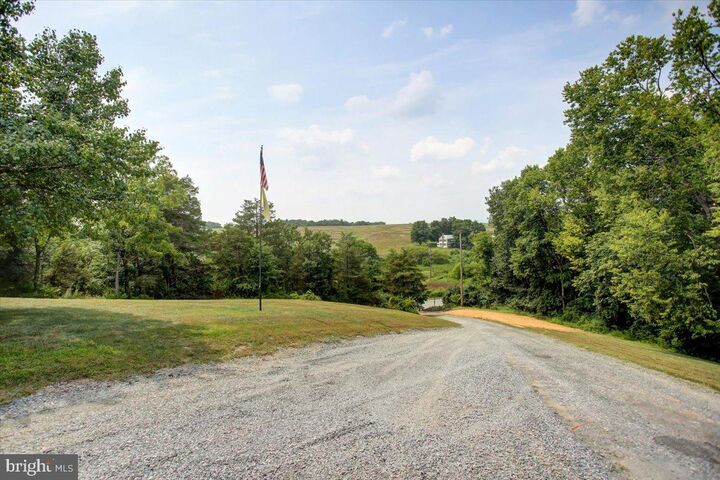Property Photo: 3614 St Thomas-Williamson R PA 17202