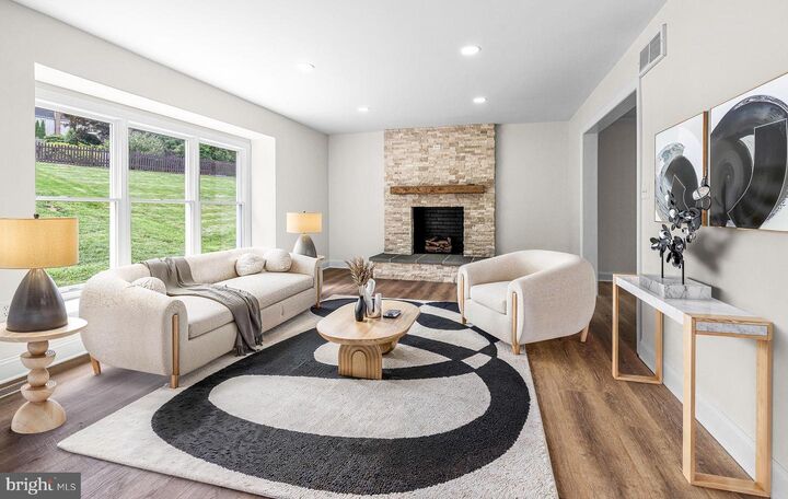 Property Photo: 121 S Colts Neck Way DE 19707