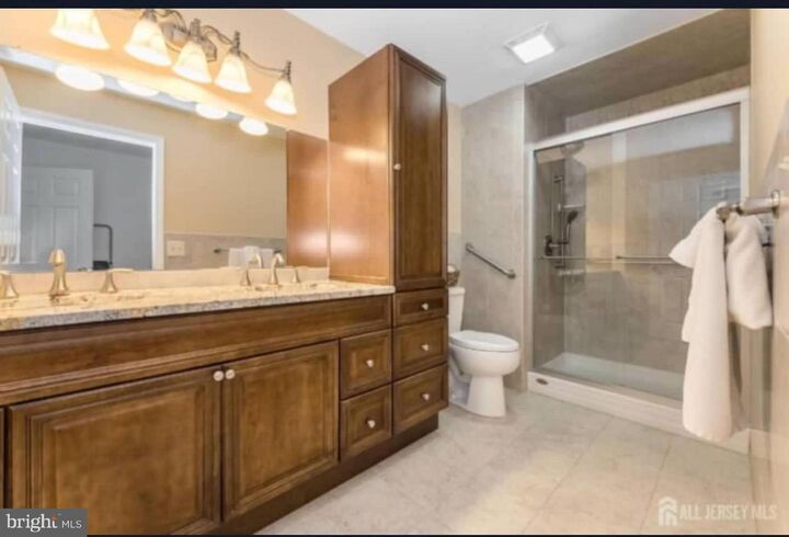 Property Photo:  416 Ripley Court  NJ 08854 