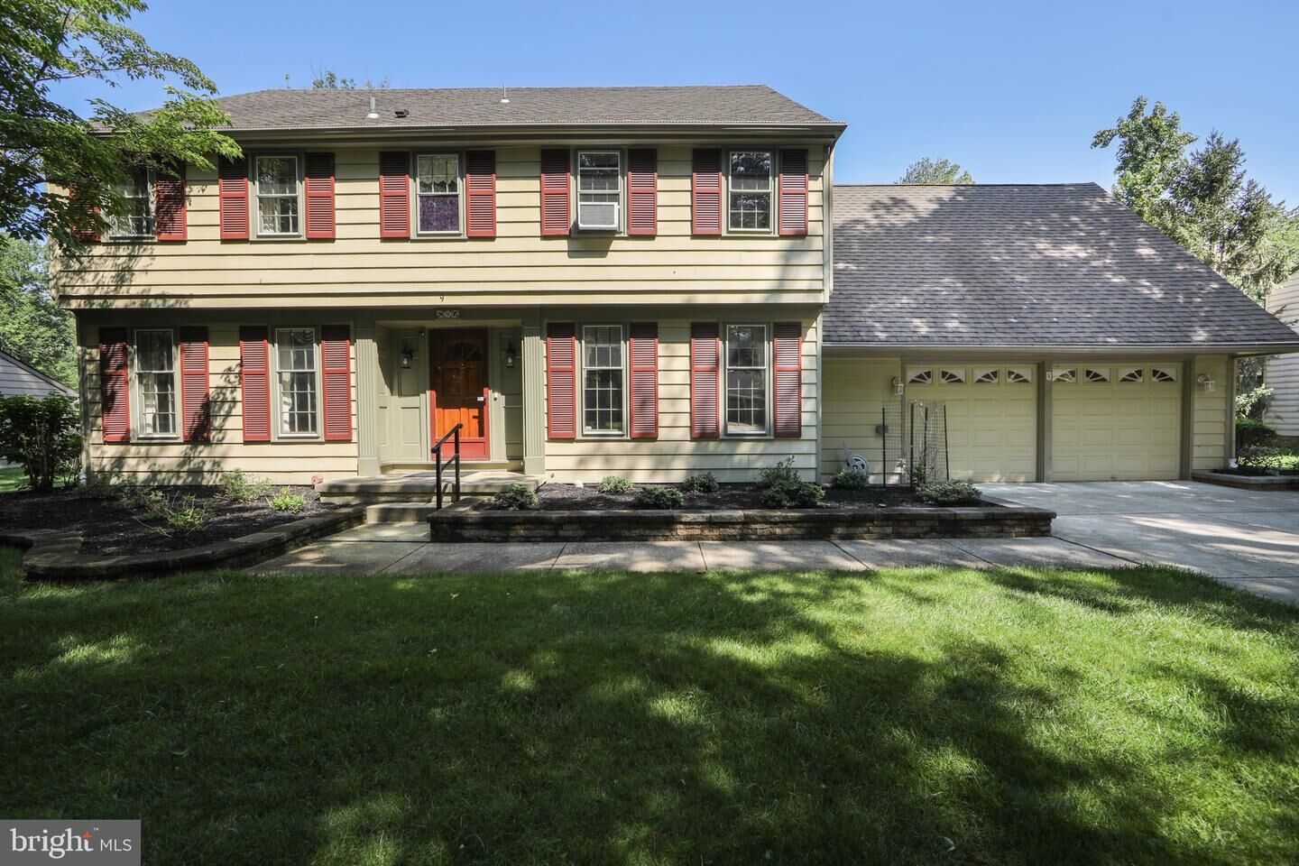 Property Photo: 9 Harrowgate Drive NJ 08003