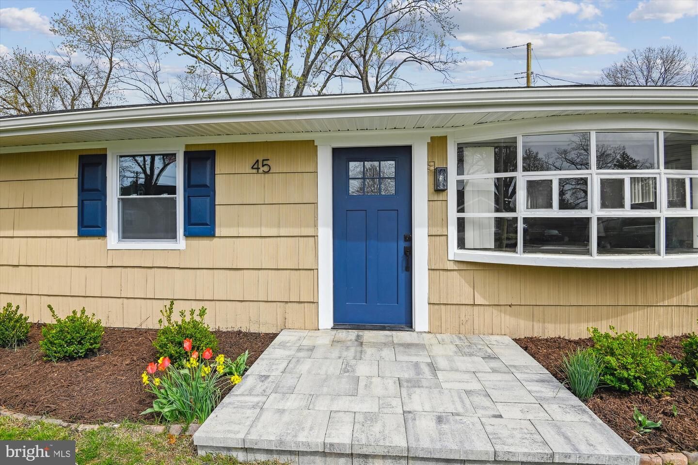 Property Photo:  45 Chester Circle  MD 21060 