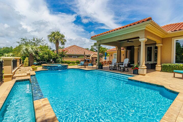 Property Photo: 1619 Malaga Circle SC 29579
