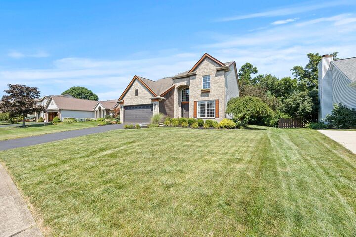 Property Photo: 1643 Westwood Drive OH 43035