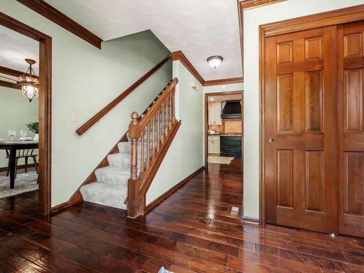 Property Photo: 613 Valley Wood Court OH 43081
