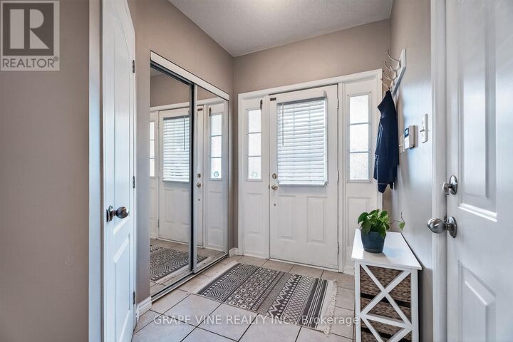 Property Photo: 21 Fieldberry Private ON K2J 5E8