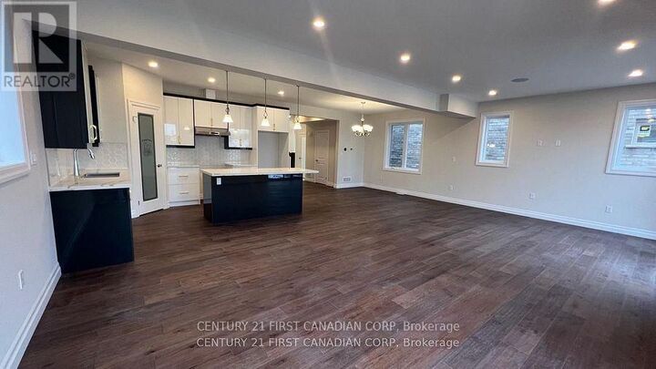 Property Photo: 568 Chelton Road ON N6M 0H7