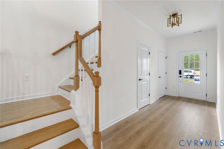 Property Photo:  16309 Creekstone Point Avenue  VA 23120 