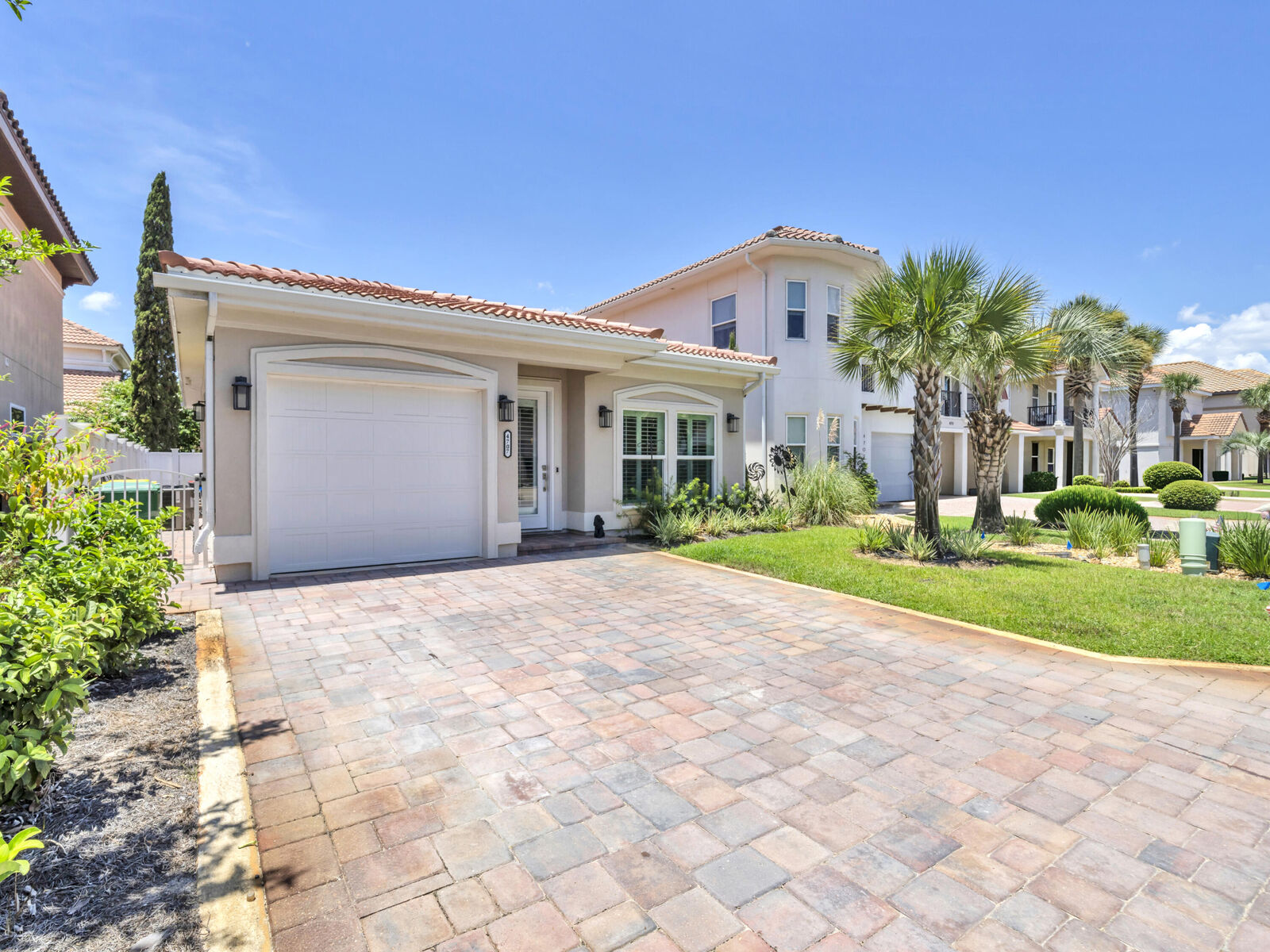 Property Photo:  4707 Amhurst Circle  FL 32541 