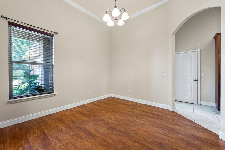 Property Photo: 8674 Rio Vista Drive FL 32566