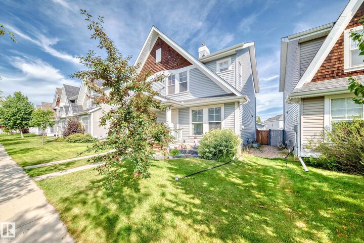 Property Photo:  7108 16 Avenue SW  AB T6X 0H3 