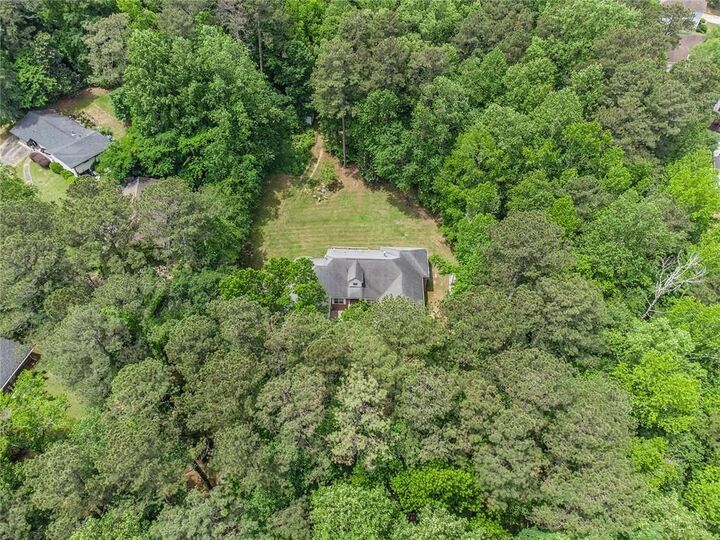 Property Photo:  1600 Glenview Drive SW  GA 30331 