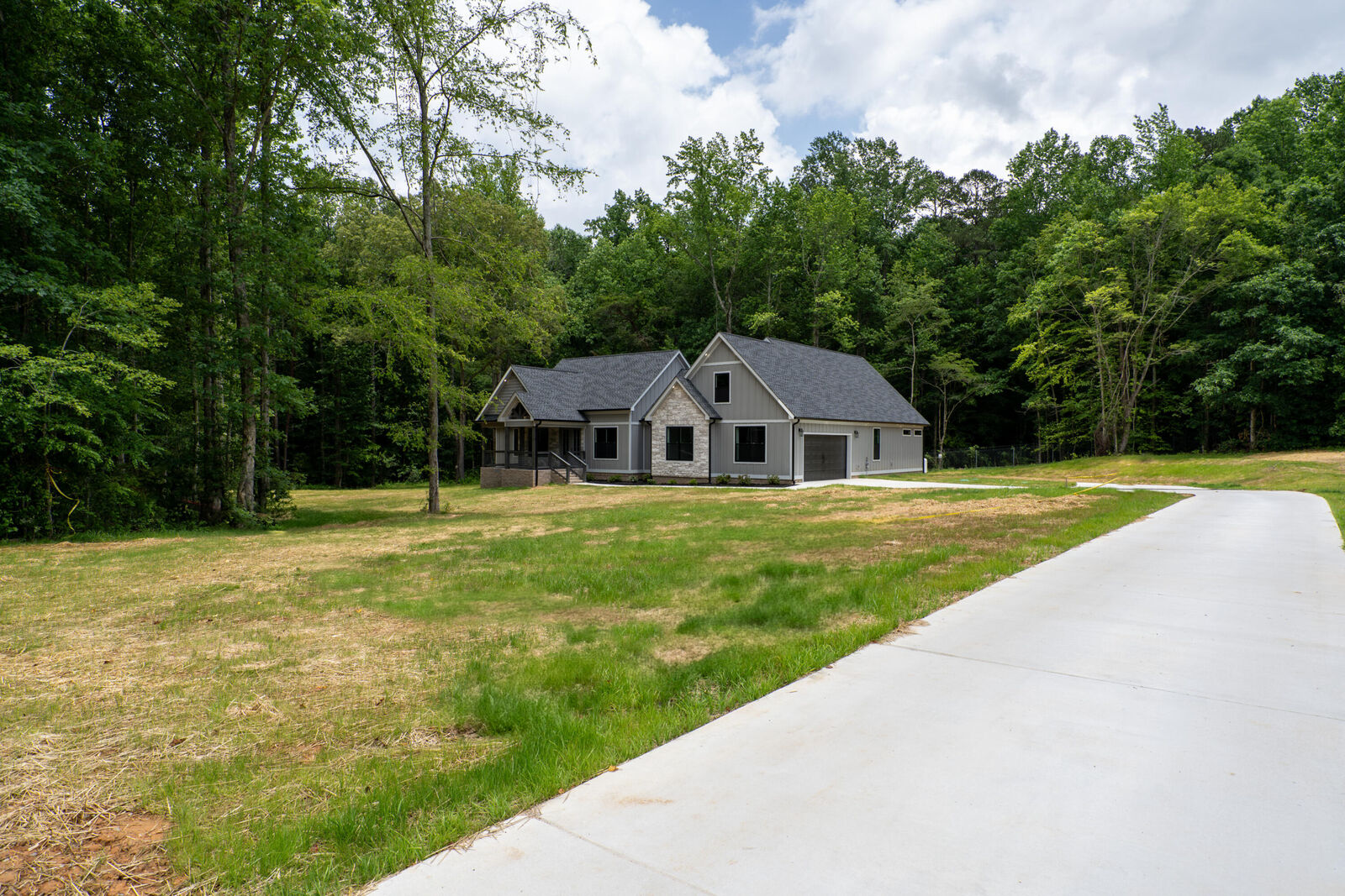 Property Photo: 1424 Salem Valley Road GA 30736