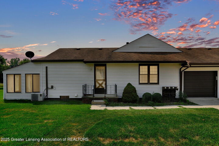 Property Photo:  508 Red Cedar  MI 48895 
