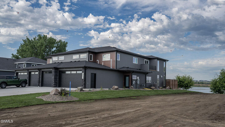 Property Photo:  5834 Misty Waters Drive  ND 58503 