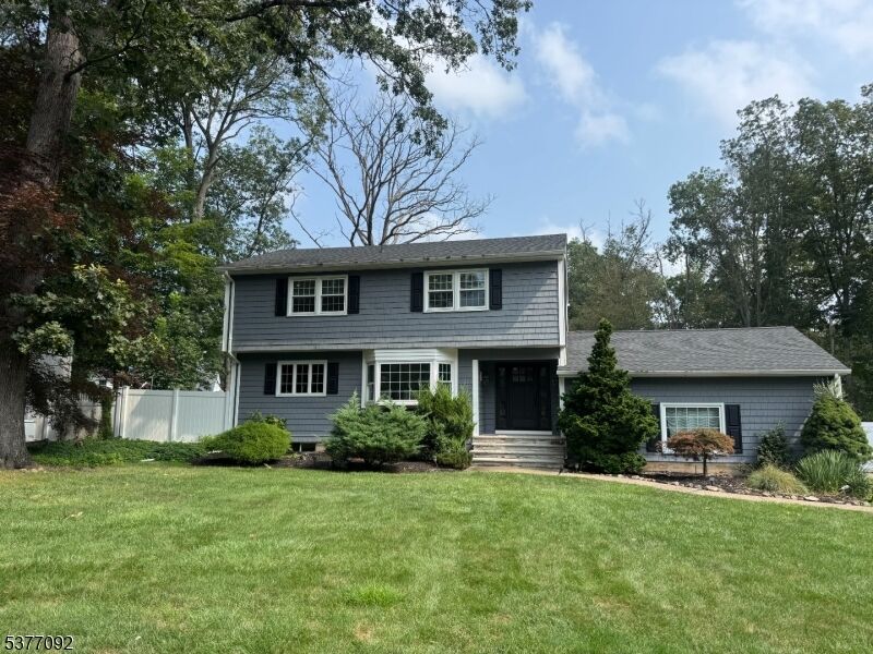 Property Photo:  11 Aspen Ct  NJ 07470 