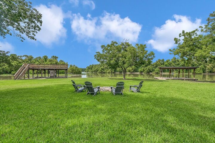 Property Photo:  361 S Lakeside Drive  TX 77320 