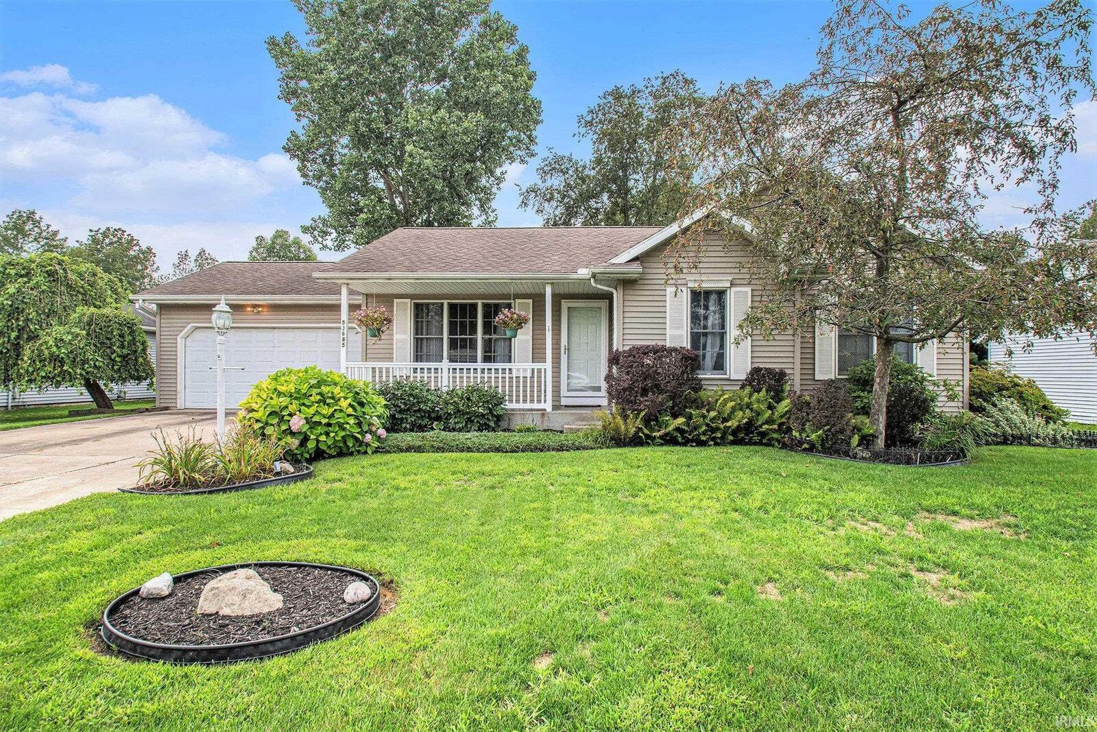 Property Photo:  53685 Sweetspire Trail  IN 46514-9032 