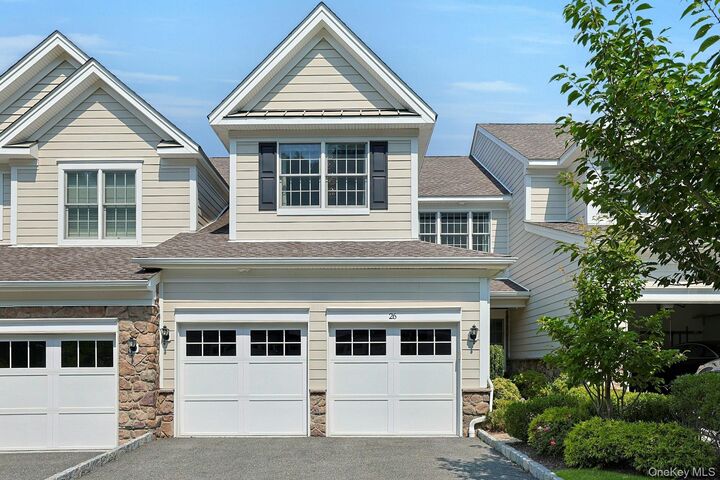 26 Dennis Lane  Pleasantville NY 10570 photo