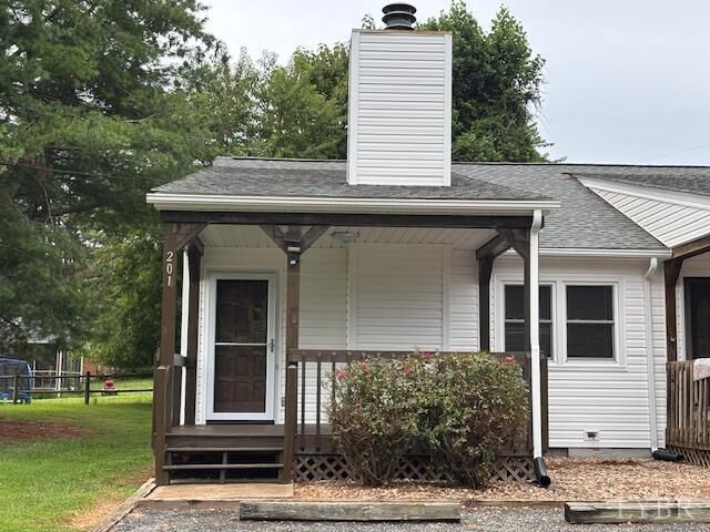 Property Photo: 201 Millwheel Court VA 24503