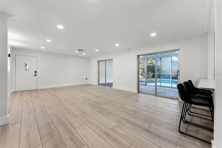 Property Photo:  103 Orange Avenue  FL 34769 