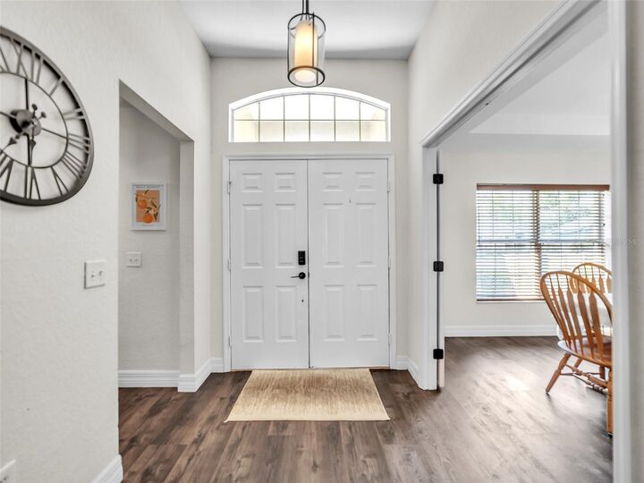 Property Photo: 6911 Shimmering Drive FL 33813