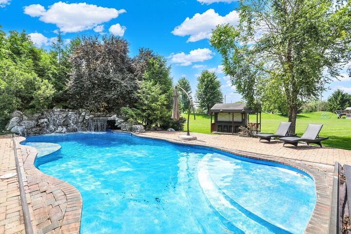 Property Photo: 8581 Hunt Club Road IN 46077