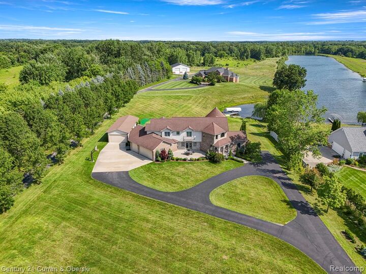 Property Photo: 7455 Groveland Road MI 48442 9493