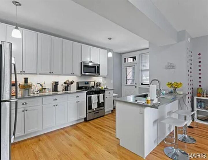 Property Photo: 6274 Cates Avenue MO 63130