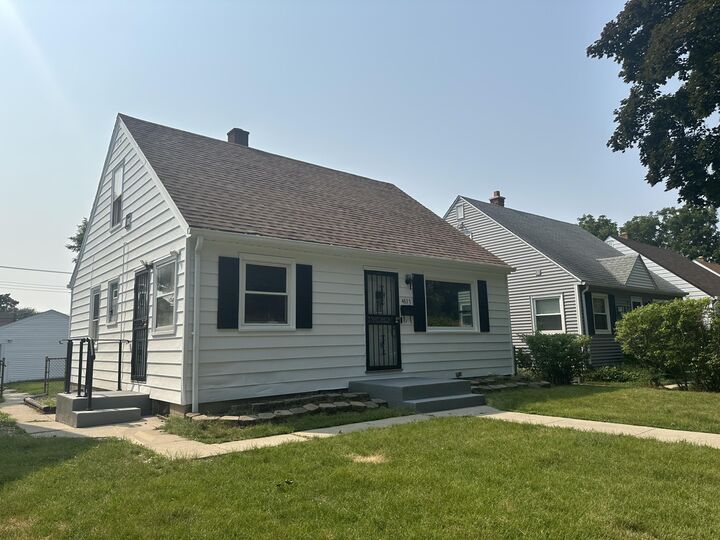Property Photo: 4837 N 90th St WI 53225