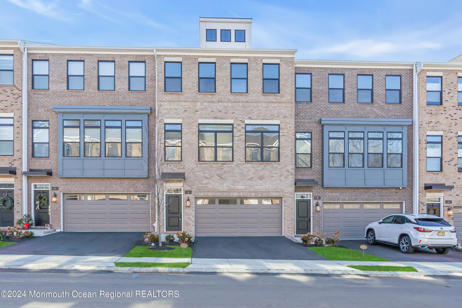 Property Photo:  6 Augustus Drive  NJ 07748 