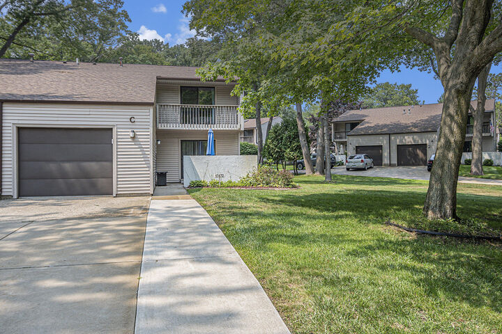 Property Photo:  17472 Parkwood Drive  MI 49456 