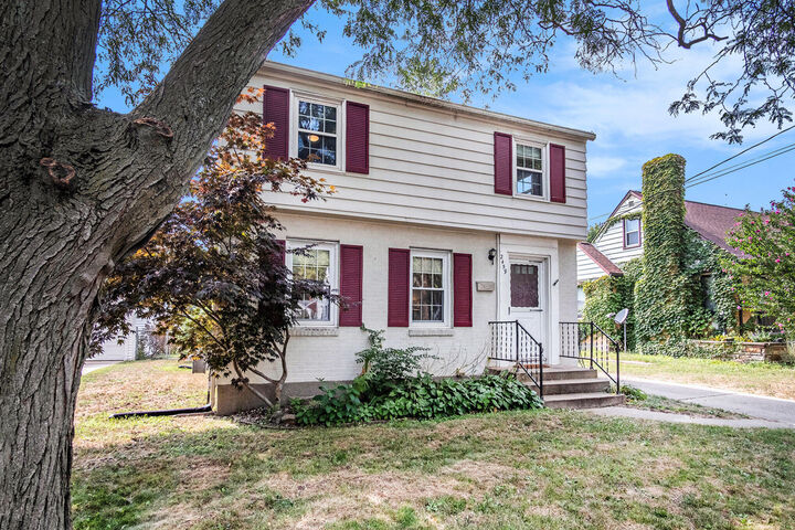 Property Photo: 2459 Blaine Avenue SE MI 49507