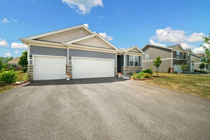 Property Photo:  16954 S Lucas Drive  IL 60586 