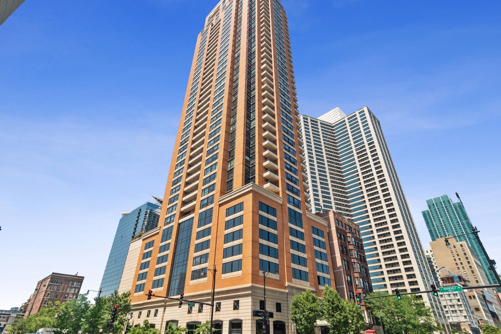 Property Photo:  1160 S Michigan Avenue 2601  IL 60605 