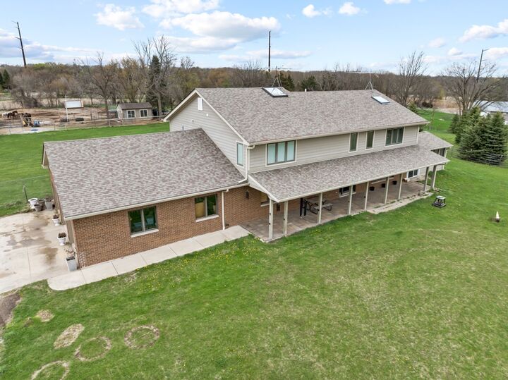 Property Photo:  41W072 Bowes Road  IL 60124 