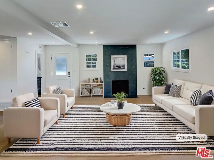Property Photo:  1923 S Janette Lane  CA 92802 