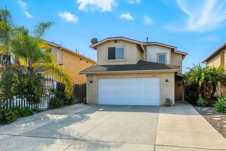 Property Photo:  10134 Carlyle Street  CA 93004 