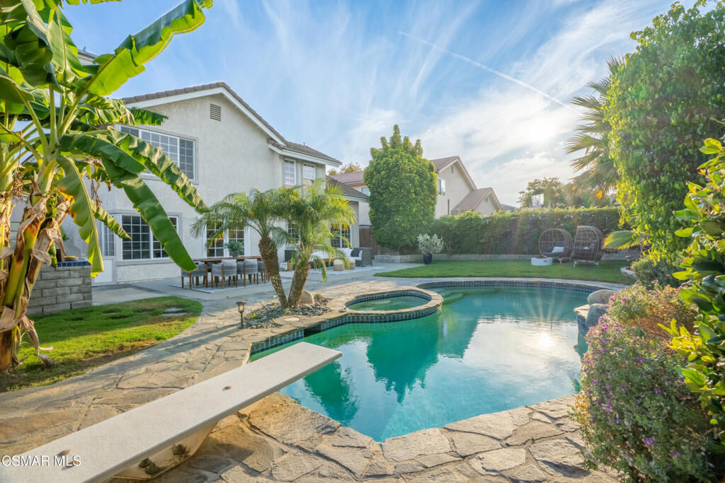 Property Photo:  1669 Ridgewood Drive  CA 93012 