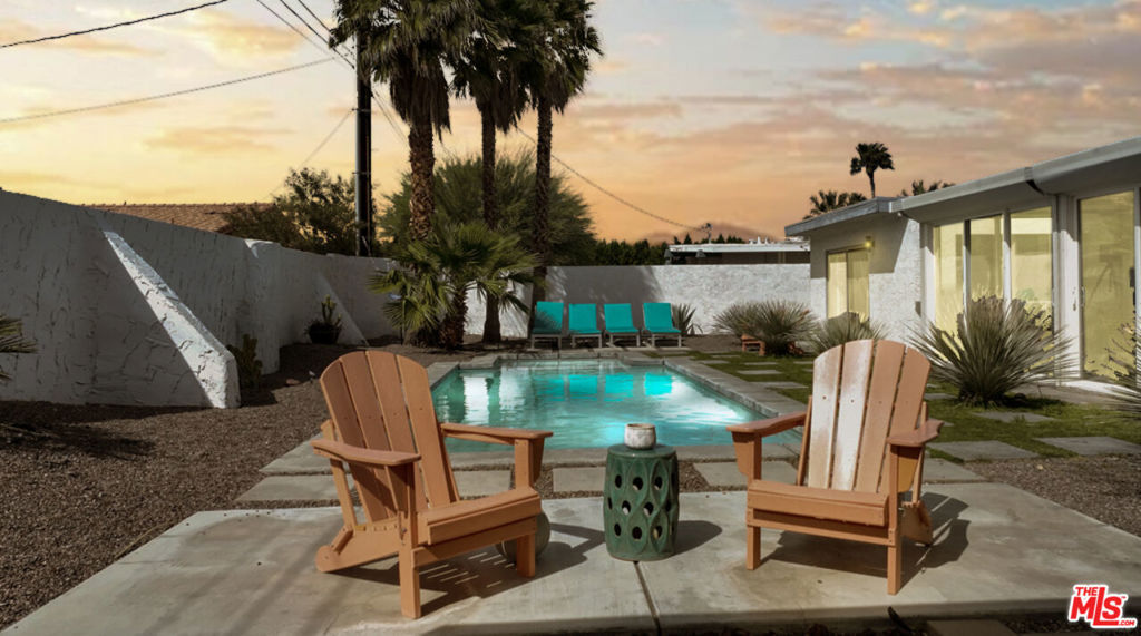Property Photo:  2295 Nicola Road  CA 92262 
