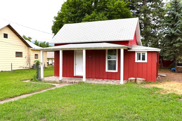 Property Photo:  305 W 2nd Street  MT 59859 