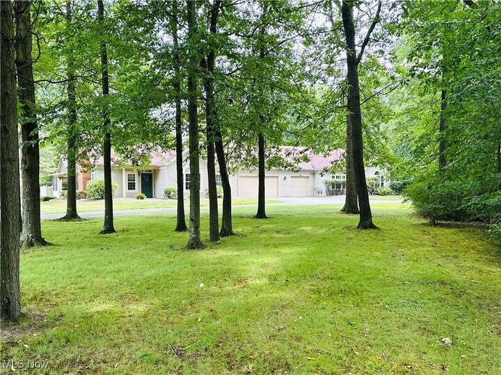 Property Photo:  15 Woodland Chase Boulevard (15)  OH 44446 