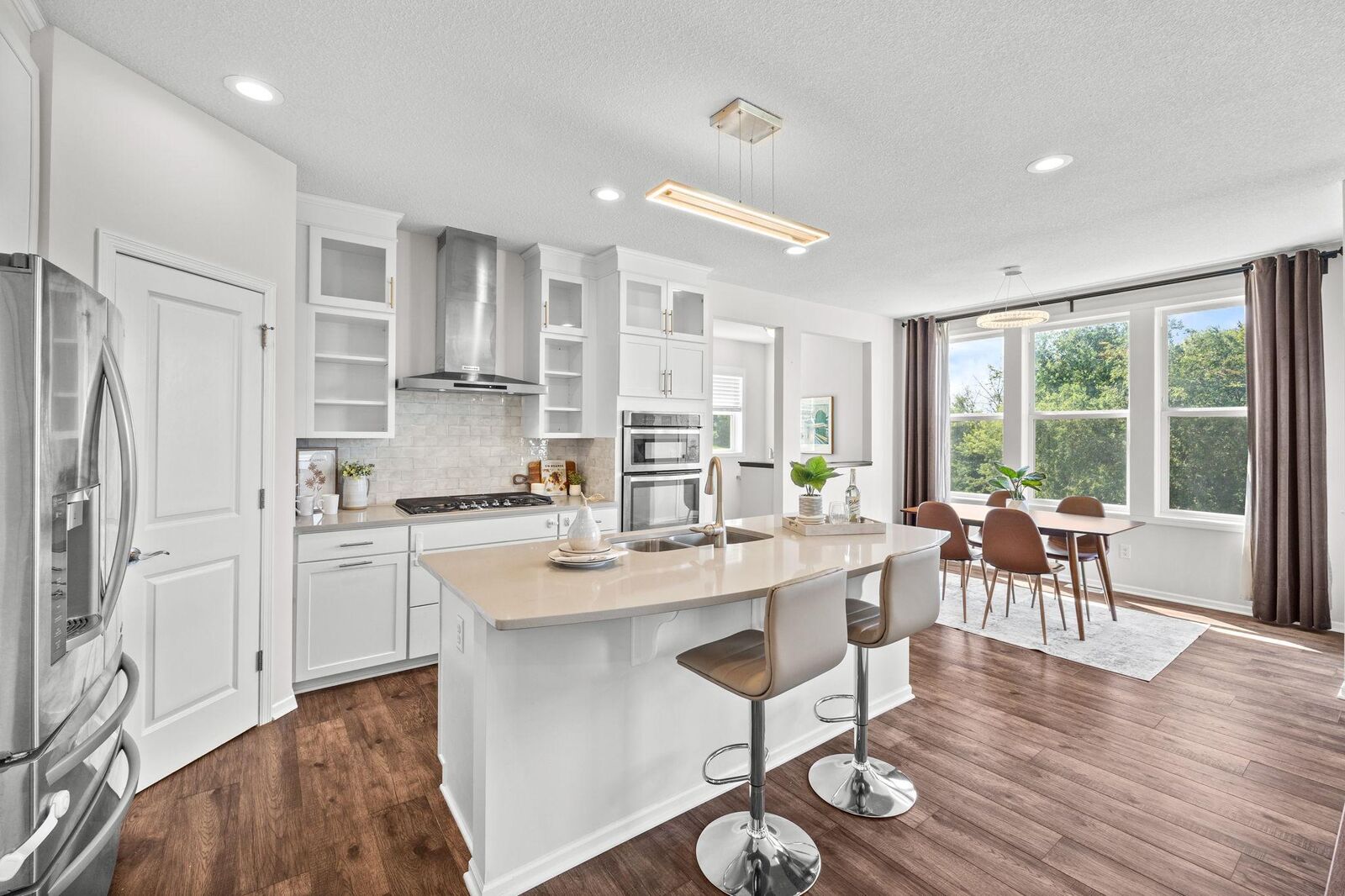 Property Photo:  15485 Jersey Avenue S  MN 55378 