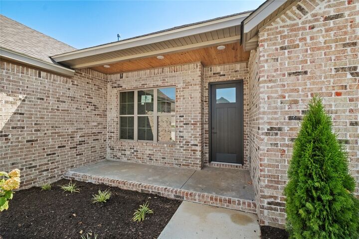 Property Photo: 101 S Eagle Mountain Street AR 72753