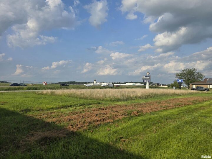 Property Photo:  000 Airway Drive  IL 62959 