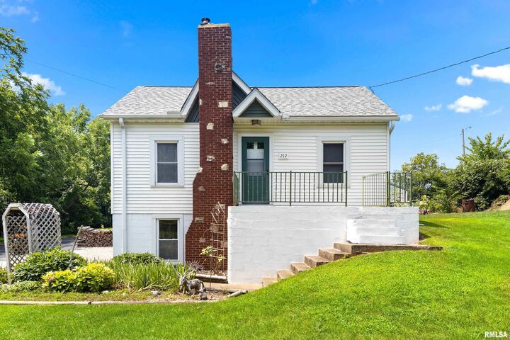 212 McGinley Street  Washington IL 61571 photo